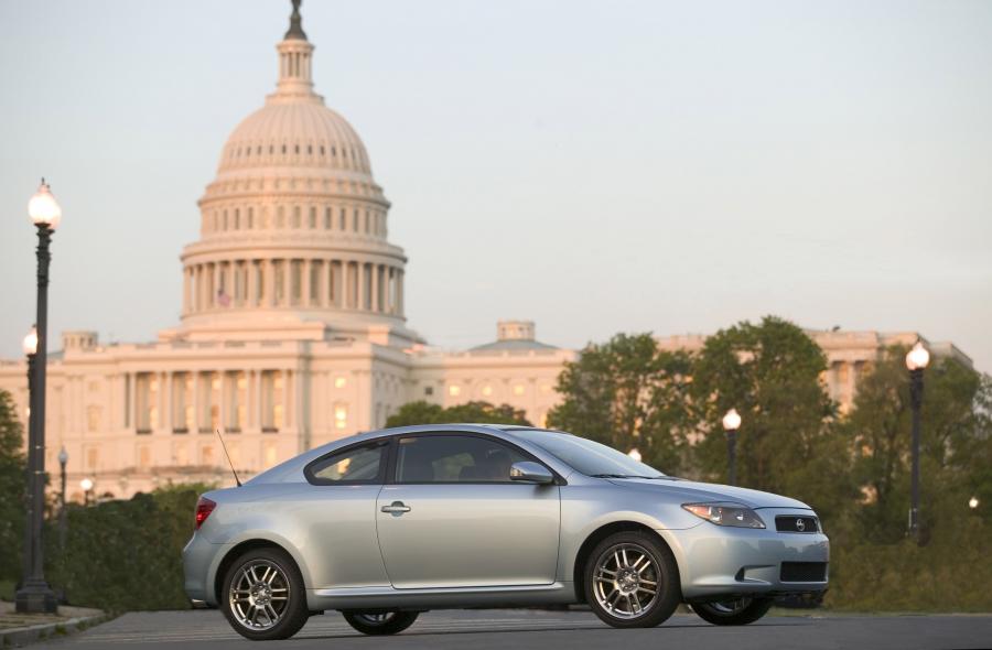  Scion tC 2005 года  (фото 105 из 130)
